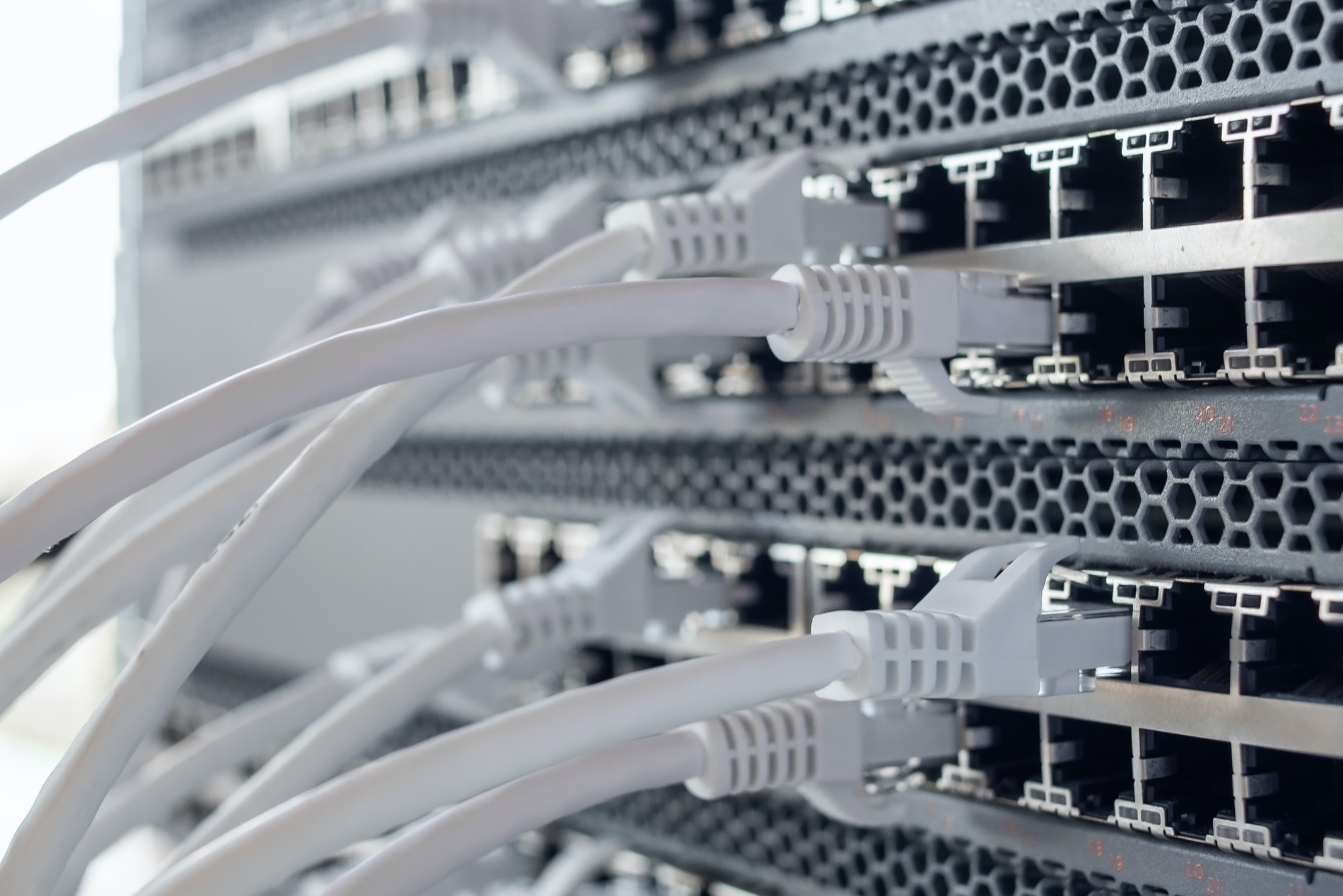 Working network hardware in data center